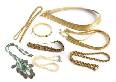 Various modern yellow metal necklaces, hinged bangle, gate bracelet, etc. (a quantity)