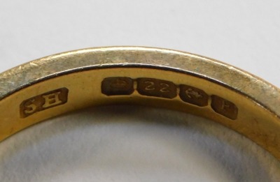 A George V 22ct gold wedding band, Birmingham 1930, ring size R 1/2, 6.4g. - 2