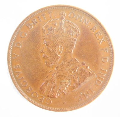 A George V Commonwealth of Australia 1925 copper one penny coin. - 2