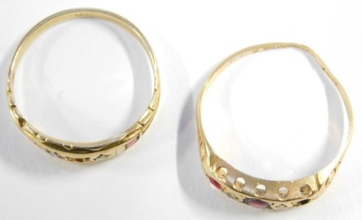 Two Victorian 18ct gold gypsy rings, both size Q 1/2, 4.5g all in. (AF) - 2