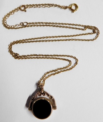 A 9ct gold swivel fob seal, with two black onyx and green agate, and fine link necklace, 7.4g all in. - 2