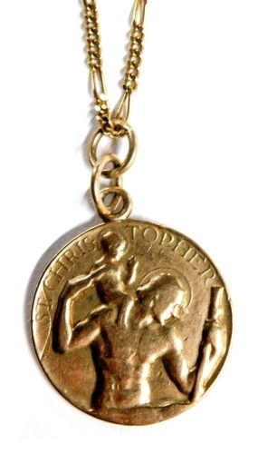 A 9ct gold St Christopher pendant, on a fine figaro chain, 9.6g.