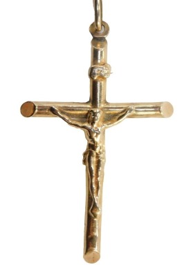 A 9ct gold crucifix pedant and box link chain, 5g.
