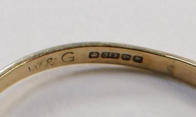 Two 9ct gold rings, being a signet ring with centurion intaglio, size O 1/2, the other opal and garnet, size T, 6.2g all in. (2) - 4