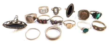 Various silver and other dress rings. (a quantity)