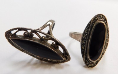 Various silver and other dress rings. (a quantity) - 2