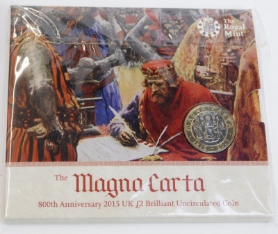 Various commemorative coins, to include a Royal Mint Magna Carta two pound uncirculated coin, Elizabeth II 70th Birthday commemorative crown, Royal Mint Elizabeth II 1977 commemorative crown, together with various Royal Mail commemorative stamp collection - 2
