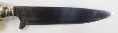 Various pocket knives, to include a bone cased example, another fruit type knife the blade stamped Real Lamb Foot, a further blade with animal hoof handle, etc. - 3