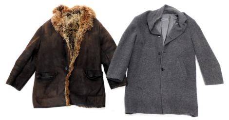 A sheepskin coat with faux fur lining and collar, and a men's reset overcoat. (2)