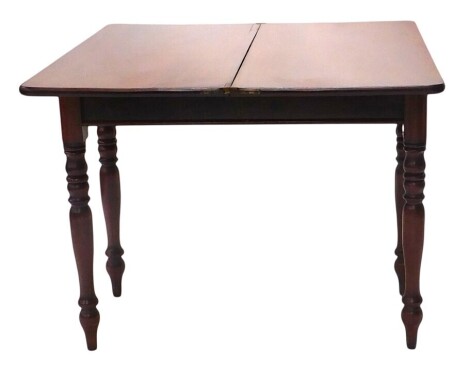 A Victorian mahogany tea table, with rectangular folding top, 100cm wide.