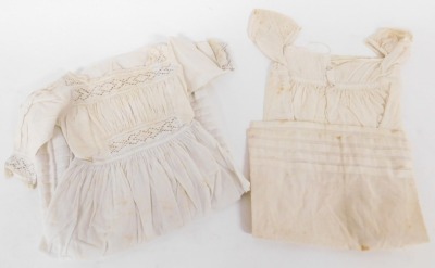 Georgian and later child's lace clothing, and caps. (a quantity) - 2