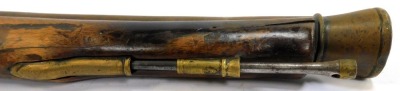 An 18thC flintlock blunderbuss by Barnett of London, with brass barrel, steel ram rod, brass trigger guard and furniture, stamped Barnett London, walnut stock, 87cm long overall. - 4