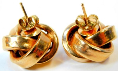 A pair of 9ct gold knot earrings, each on single pin back with butterfly backs, 4.1g, 2cm wide. - 2