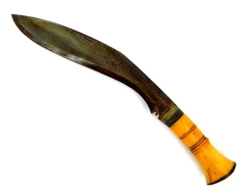 An Indian Kukri, with bone handle and curved steel blade, in black leather scabbard, length of blade 32.5cm.