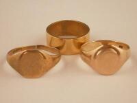 Two 9ct gold signet rings