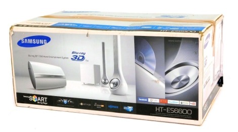 A Samsung 3D/DVD home entertainment system, HT-ES6600, with sub woofer and bottle speakers, in white, boxed.