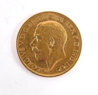 A George V gold full sovereign, dated 1911. - 2