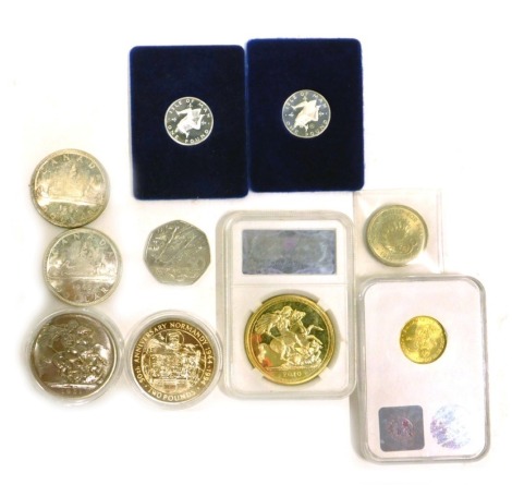 Collectors coins, comprising a gold plated Elizabeth II 2010 collectors coin, a Polish three merkt coin, Elizabeth II Anniversary of Normandy Landing two pound coin, two Canadian dollars, two Isle of Man one pound coins, a D-Day Landings fifty pence piece