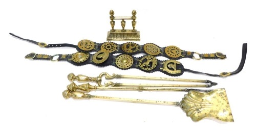 Various brassware, comprising three piece brass fireside trivet set, a doorstop and two horse hames with crown medallions. (a quantity)