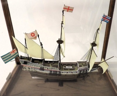 A scale model of Elizabethan galleon The Revenge, polychrome decorated, in stained pine and perspex case, 49cm wide. - 3