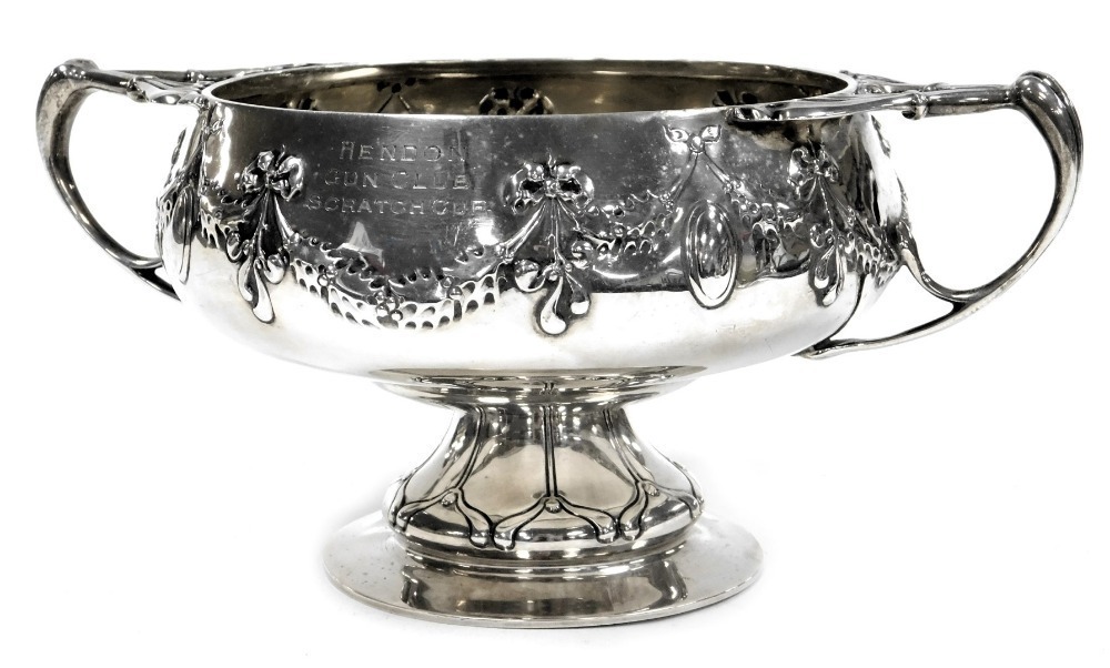 Hendon Rifle Club An Edward VII silver twin handled pedestal bowl, Lee Hendon Gun Club ...