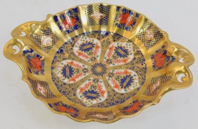 A Royal Crown Derby Old Imari porcelain twin handled pedestal sweetmeat dish, gold ground, pattern 1128, red printed marks, 16cm wide. - 2