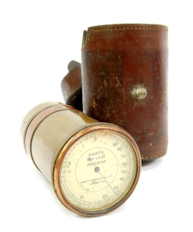 An early 20thC Shorts brass cased gas leak indicator, for Abbot Burkes and Co Ltd, London, in brown leather case, 13cm high.