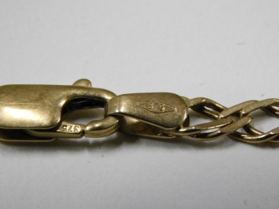 A fancy link bracelet, with clip clasp, yellow metal stamped 375, 20cm long, 3.2g. - 2