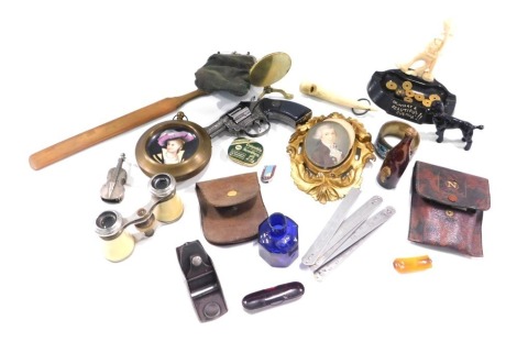 Various 20thC and later trinkets, comprising pair of opera glasses, a 101 miniature wood plane, a silver plated violin Vesta case, miniature brass table, cloisonne napkin ring, Oh What a Beautiful Evening Selcol ashtray, etc. (1 tray)