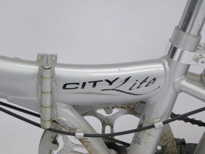 A City Lite Land Rover folding bicycle. - 3