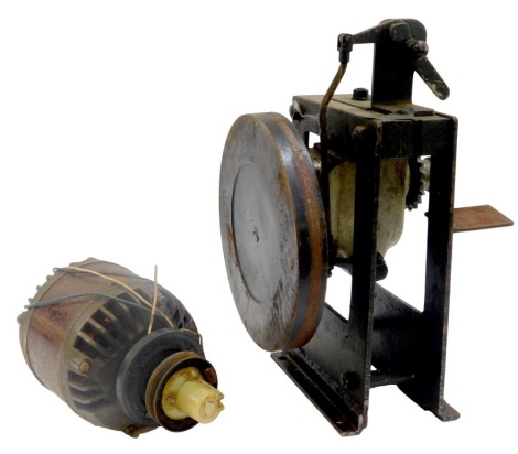 A bicycle motor, 35cm high, 36cm wide, 22cm deep, and a dynamo.