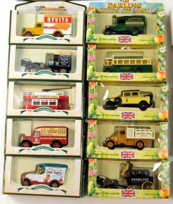 Corgi and Lledo Days Gone diecast vehicles, including Corgi limited edition set C26 cameo set, Days Gone Bedford 30 CWT van Friars Chocolate Soldiers, Days Gone horse drawn float United Dairies, etc. (1 box) - 3