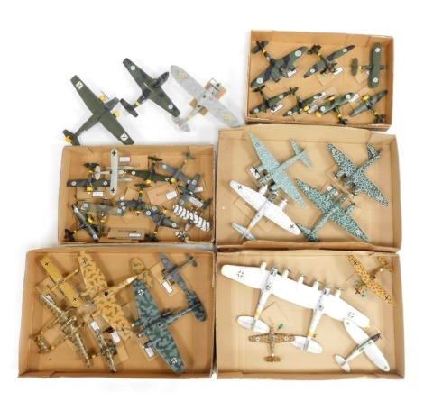 A group of kit built model aircrafts, Messerschmitt BF109 E3, Aero MB 200, etc. (5 boxes)