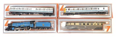 Lima OO gauge locomotives, including a GWR rail car, King Class locomotive King Charles II, 4-6-0 and two car DMU, boxed. (1 tray)