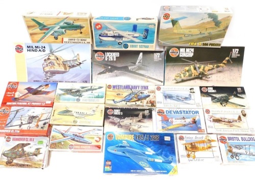 Airfix model kits, including Hunting Percival Jet Provost T3, Hanover CL.111A, Bristol Bulldog, MIL MI-24 Hind, FMA IA58 Pucara, Vampire FB5/J28B, Lockheed U-2B/D, etc., boxed. (a quantity)