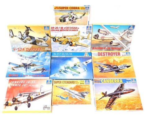 Italeri model kits, including the Bell Boeing V-22A Osprey, Martin B57 Canberra, Junkers JU-52, Douglas B66B Destroyer, Super Etendard with Hexa set, Mistel 1 JU-88A4 with BF-109F, Iljushin IL28 Beagle, etc., boxed. (a quantity)