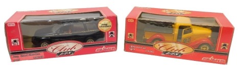 Majorette diecast vehicles, 1:18 scale, comprising 4415 Jeep Grand Cherokee limited, and 4404 Ford pick up 1936, boxed. (2)