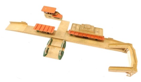 Hornby OO station buildings, including signal box, station building and platform, ramps, level crossing, footbridge, etc. (1 tray)