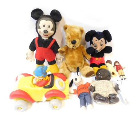 Various toys, comprising Sponge Noddy and car, Snoopy, Mickey Mouse, plush jointed figures and a plush blonde jointed Teddy bear. (1 box)