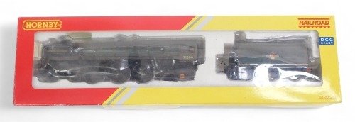 A Hornby OO gauge BR standard class 8 Duke of Gloucester, 4-6-2, 71000, in BR lined green, R3168, boxed.