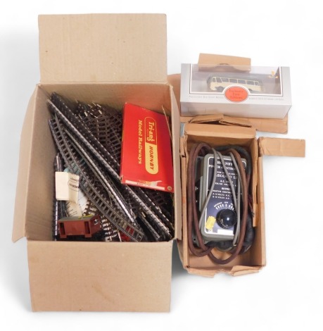 Tri-ang OO gauge track and controller, including RP14 The Barclay Power Controller, etc. (1 box)