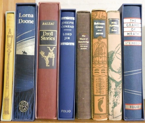 Books. Folio Society, comprising Steinbeck, The Grapes of Wrath, Defoe (Daniel) Moll Flanders, and Robinson Crusoe, Hardy (Thomas) The Mayor of Casterbridge, Conrad (Joseph) Lord Jim, Balzac, Droll Stories, Lorna Doone and the Diary of a Nobody, all with