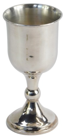 A Victorian silver goblet, with ribbed foot, on a stepped base, maker CB, London 1863, 7cm high, 5.60oz.