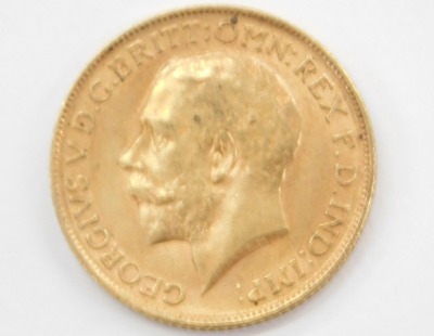 A George V full gold sovereign, dated 1911. - 2