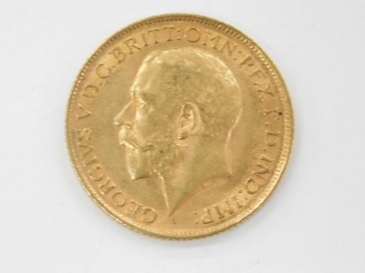 A George V full gold sovereign, dated 1913. - 2