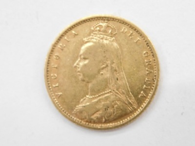 A Queen Victoria shield back half gold sovereign, dated 1892. - 2