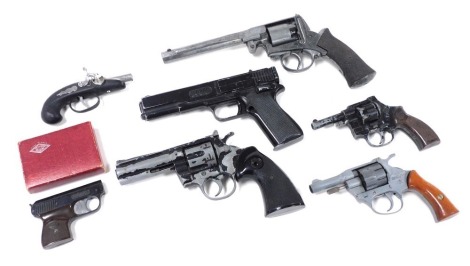 Pistols; being a Mondial model 1949, .22 starting pistol, a Milbro .177 UMA, and five replicas. (7)