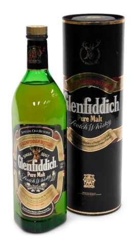 A bottle of Glenfiddich pure malt scotch whisky, 1ltr, cased.