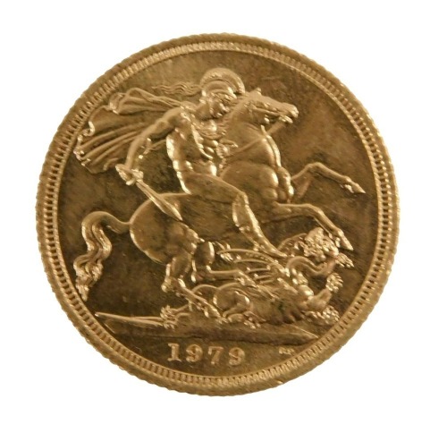 An Elizabeth II full gold sovereign, dated 1979.