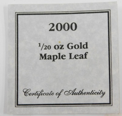 A Canadian one twentieth of an ounce gold maple leaf proof coin, with certificate of authenticity dated 2000. - 3